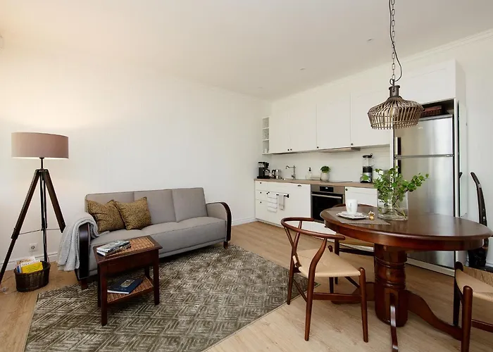 Sea View Studio Apartments By The Beach